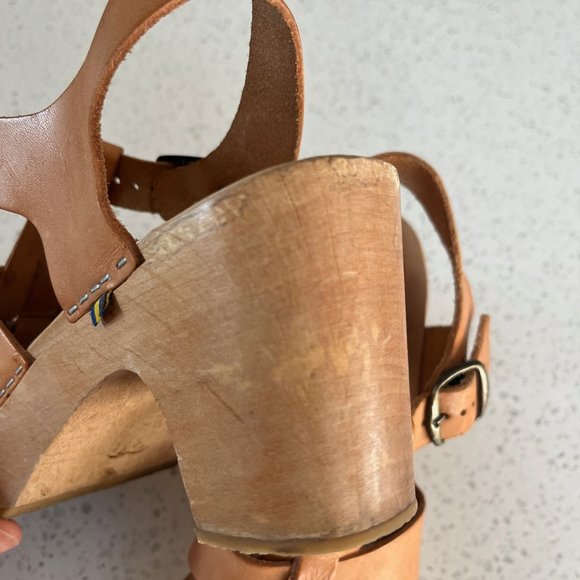 Kavat (Swedish) Clogs - Picture 5 of 10